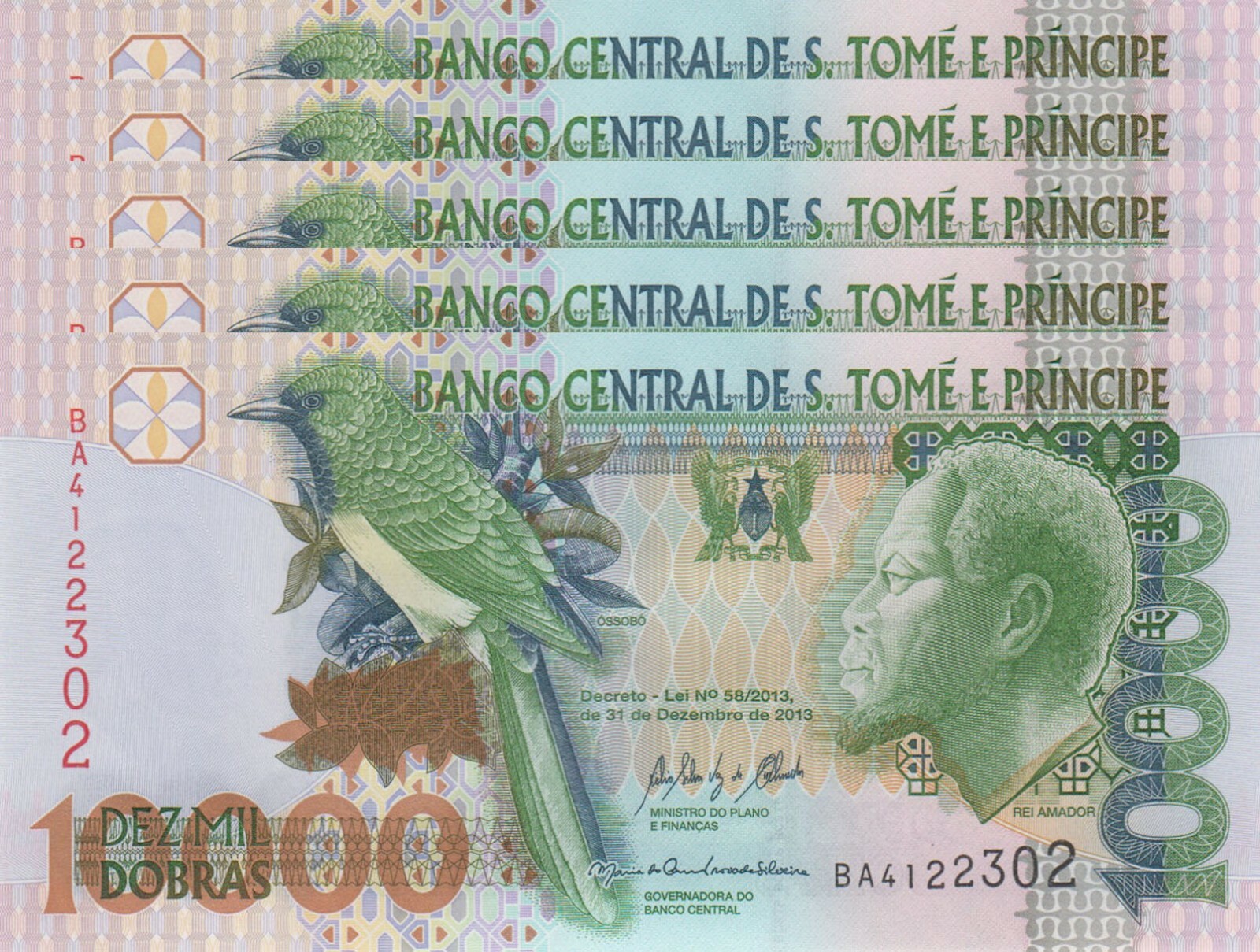 LOT, St. Thomas & Prince/Sao Tome 10,000 Dobras (2013) p66d x 5 PCS UNC