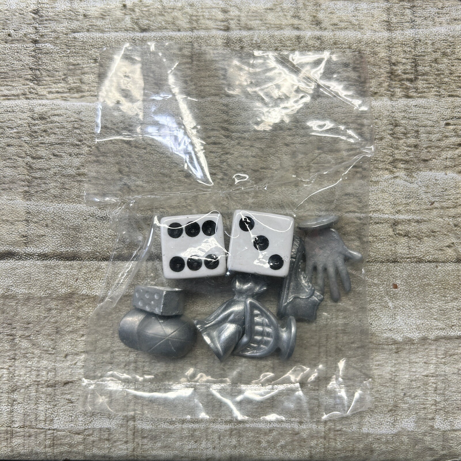 Photo-opoly Monopoly Style Game Replacement Complete Set of 6 Tokens 2 Die NEW