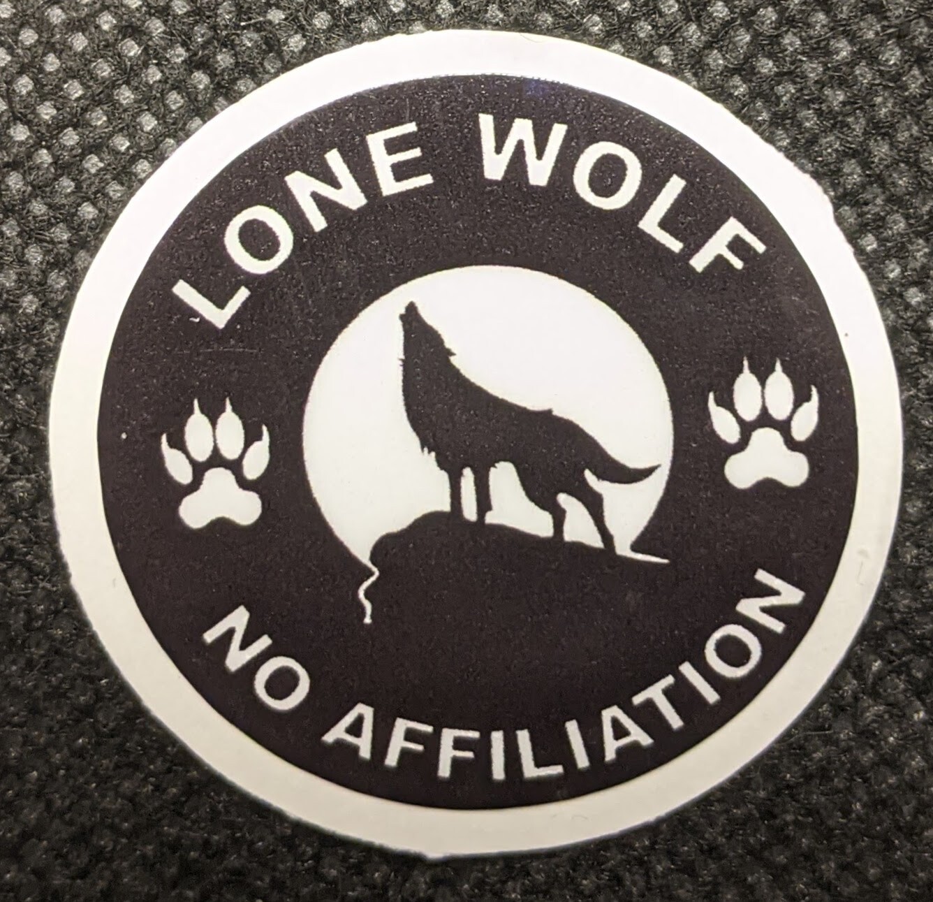 Lone Wolf No Affiliation 2.50 inch Vinyl Helmet Sticker