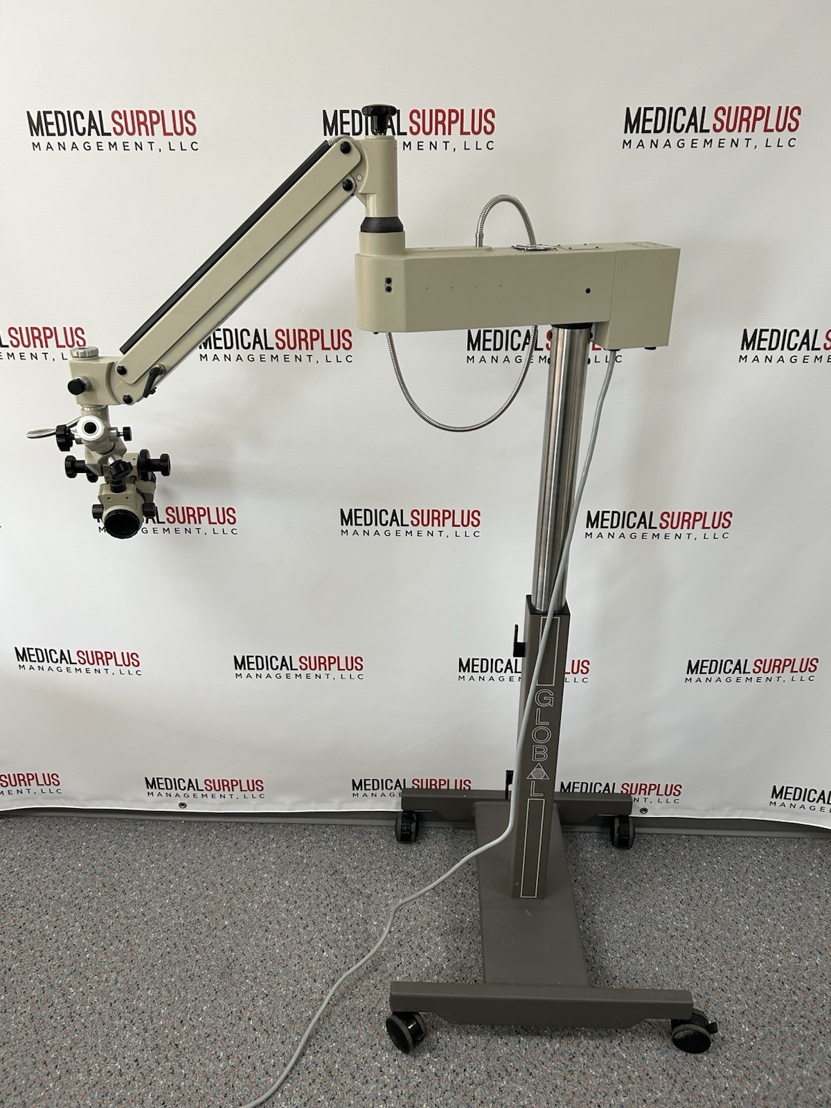 Global M-703F Surgical Microscope