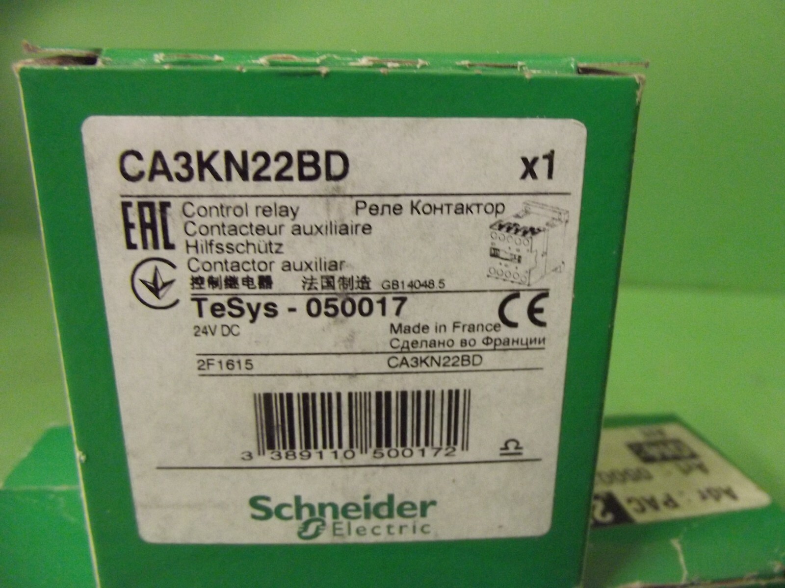 Schneider Electric CA3KN22BD - Control Relay 2NO/2NC, 10A 24 VDC