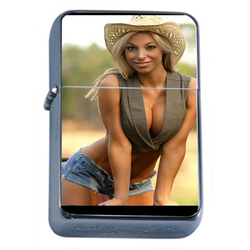Pin Up Cowgirls D15 Flip Top Oil Lighter Wind Resistant