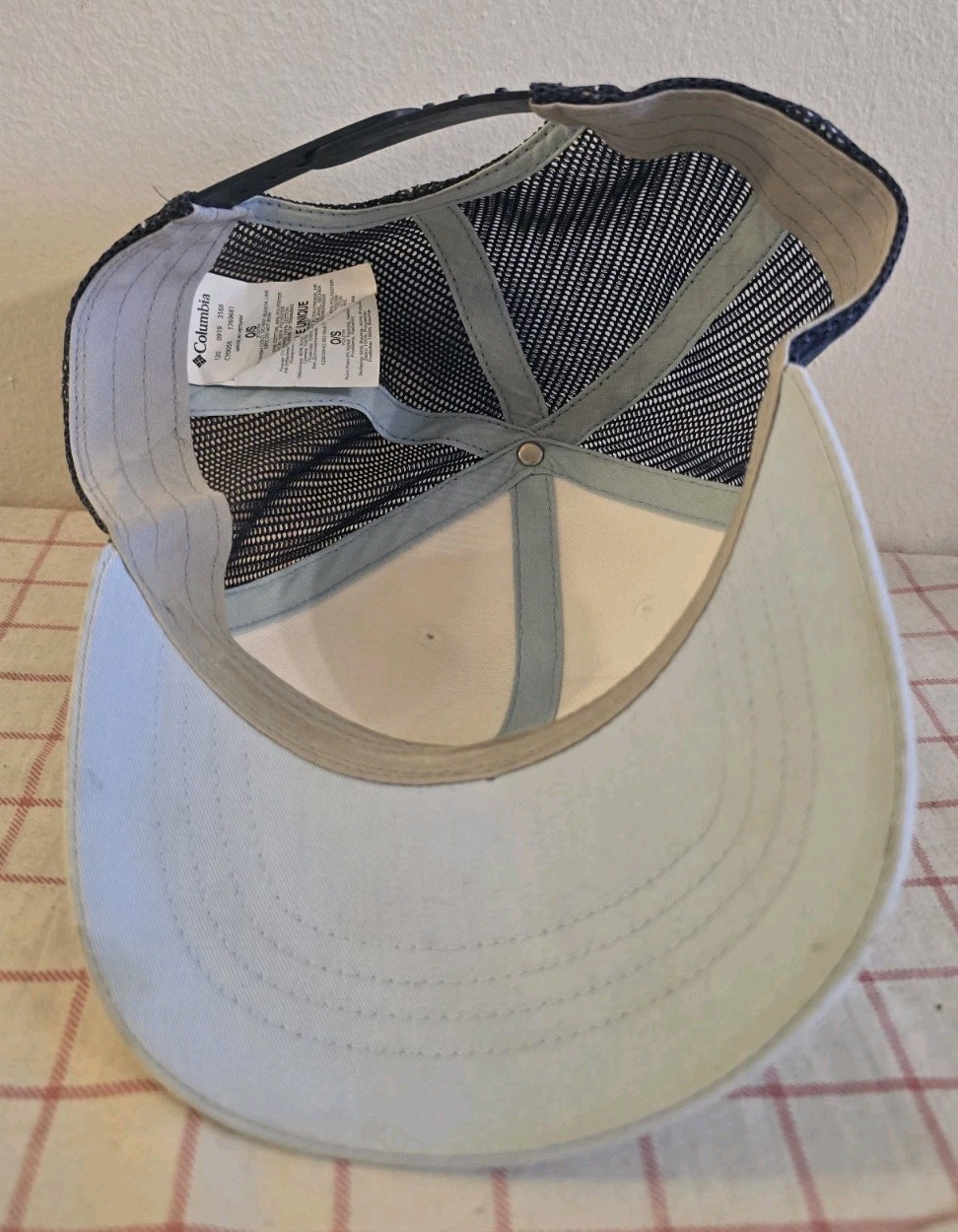 Columbia Ocean Waves Trucker Cap Hat Blue Youth Adjustable Embroidered