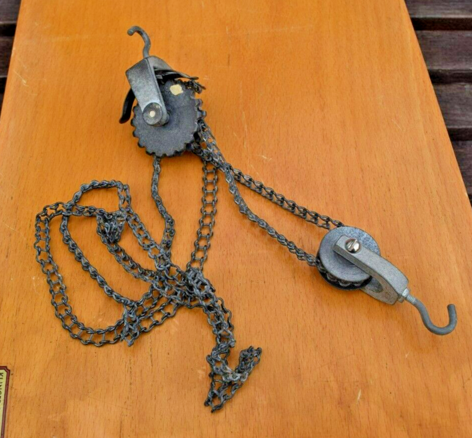 VNTG Mini Chain Block & Tackle Winch Physics Demonstration 29 inch length
