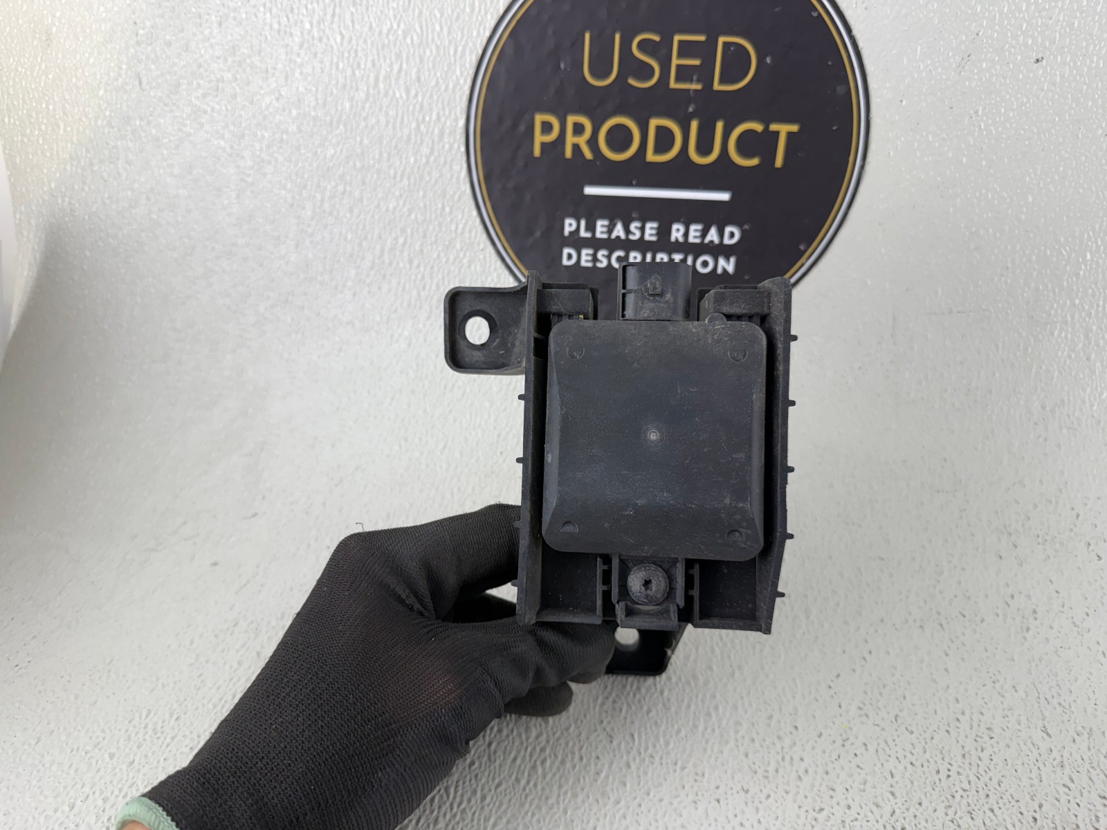 OEM | 2021 - 2023 Volkswagen Atlas Blind Spot Radar Sensor w/ Bracket