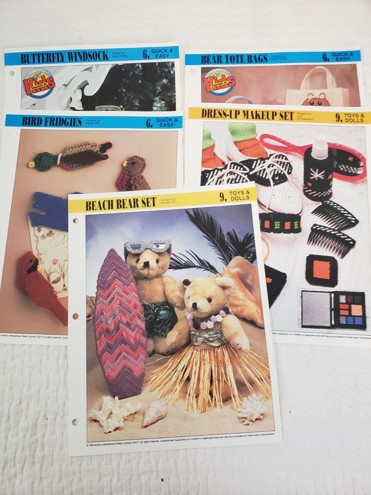 (J5) 1993 Annie's Attic Plastic Canvas Toys & Dolls/ Quick Easy Patterns of 5