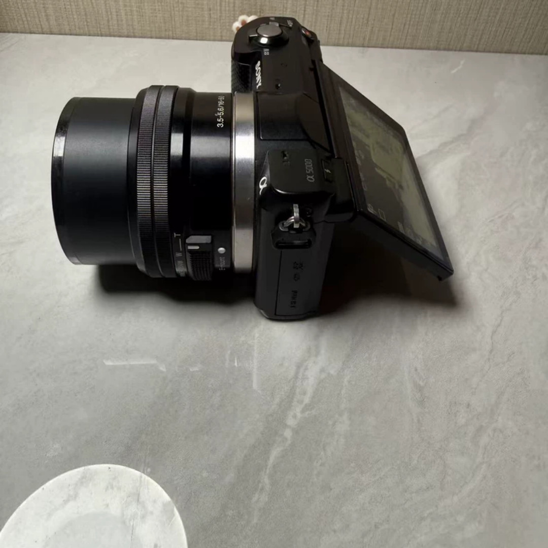 Sony Alpha a5000 Mirrorless Digital Camera 16-50mm Lens Black Complete Kit