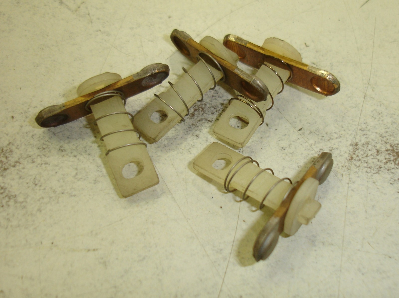 Set of (4) Lincoln Electric T12323 Moving Interlock Contacts Genuine Parts