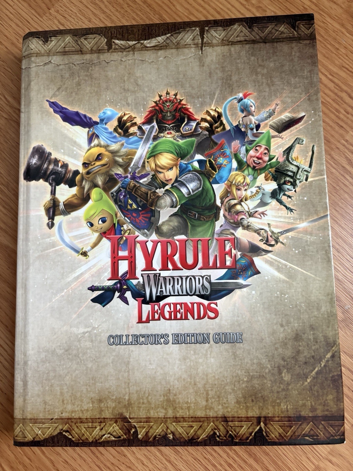 Hyrule Warriors Legends Collector's Edition: Prima Official Guide, Hardcover 