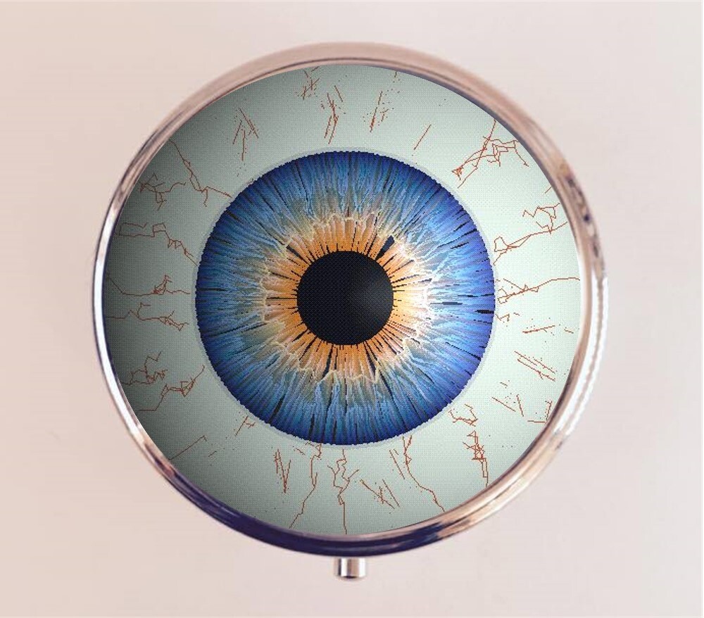 Creepy Eye Pill Box Case Pillbox Holder Trinket Spooky Weird Eyeball