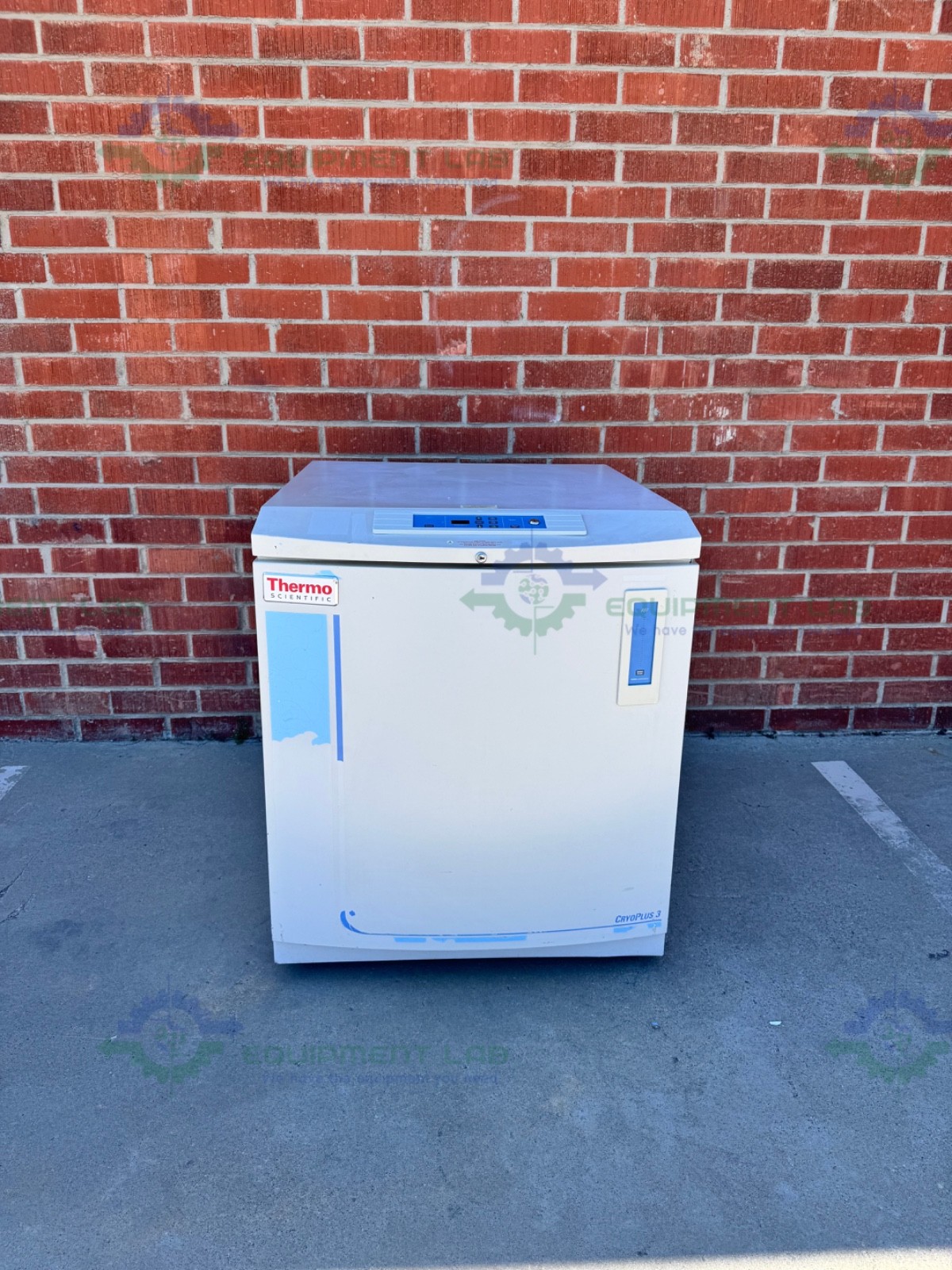 Thermo Scientific CryoPlus 3 Autofill Cryogenic Storage 120V