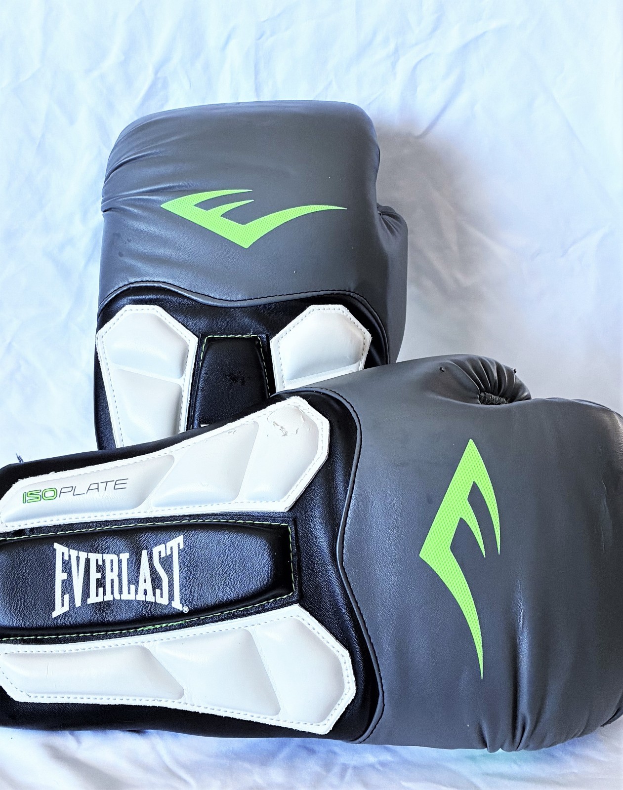 Everlast Prime 14 oz Boxing Gloves IsoPlate Black Green Used Training Pair