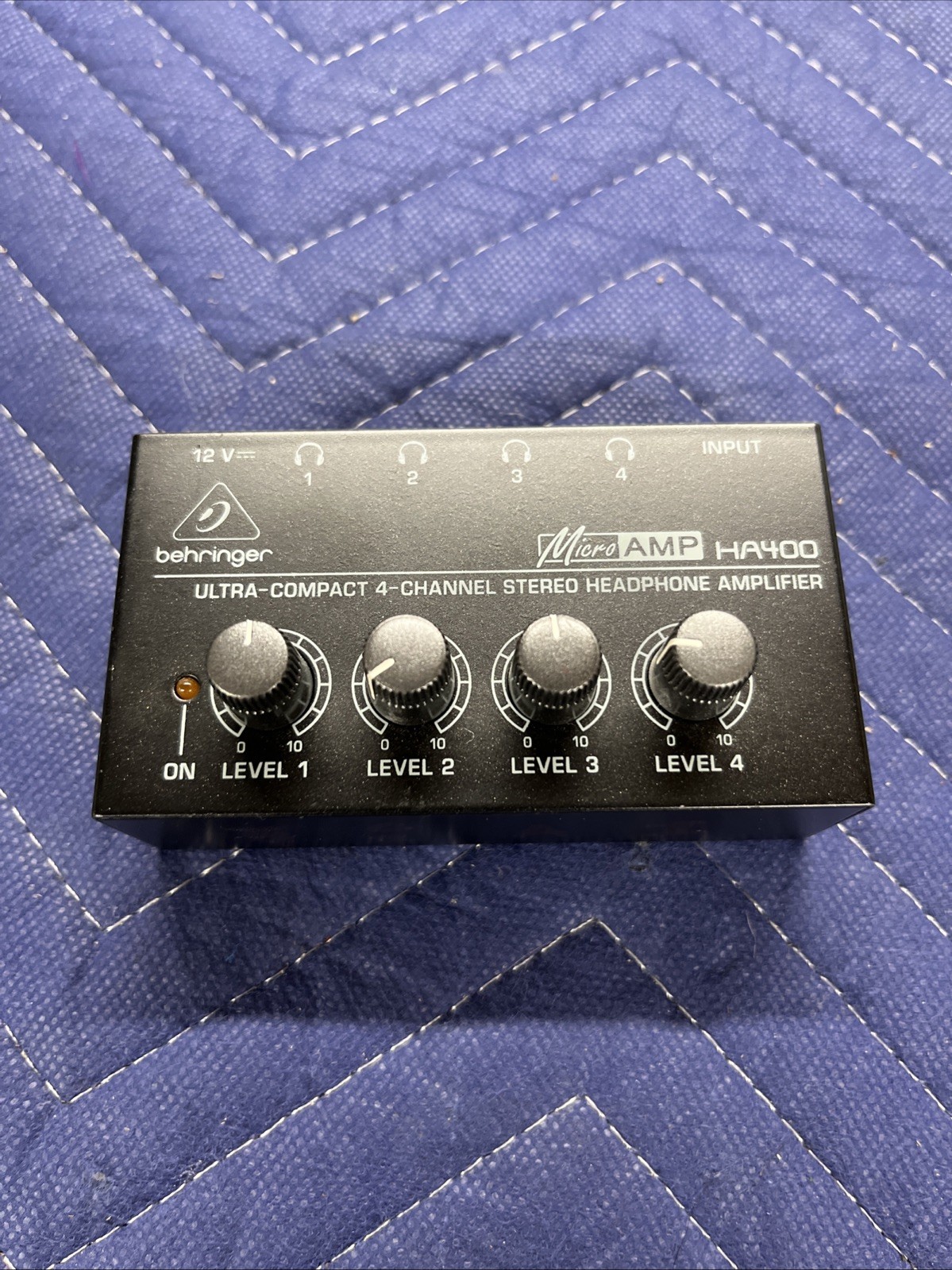 Behringer MicroAmp HA400 Ultra Contact 4 Channel Stereo Headphone Amplifier