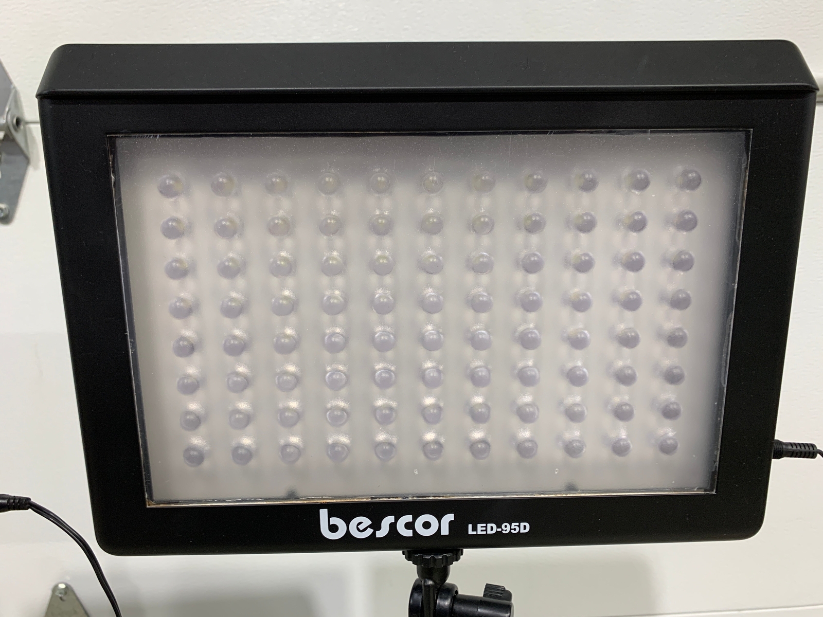 Bescor LED-95D Lights