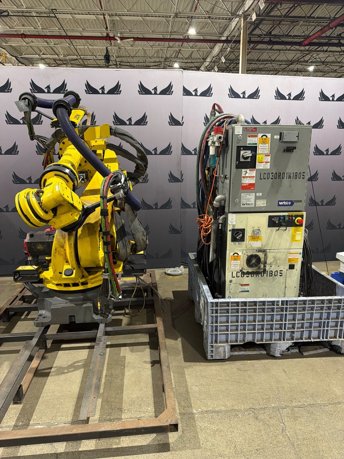 FANUC R‑2000iB/210F Complete w/ R‑30iB Controller, WTC Weld Controls USED