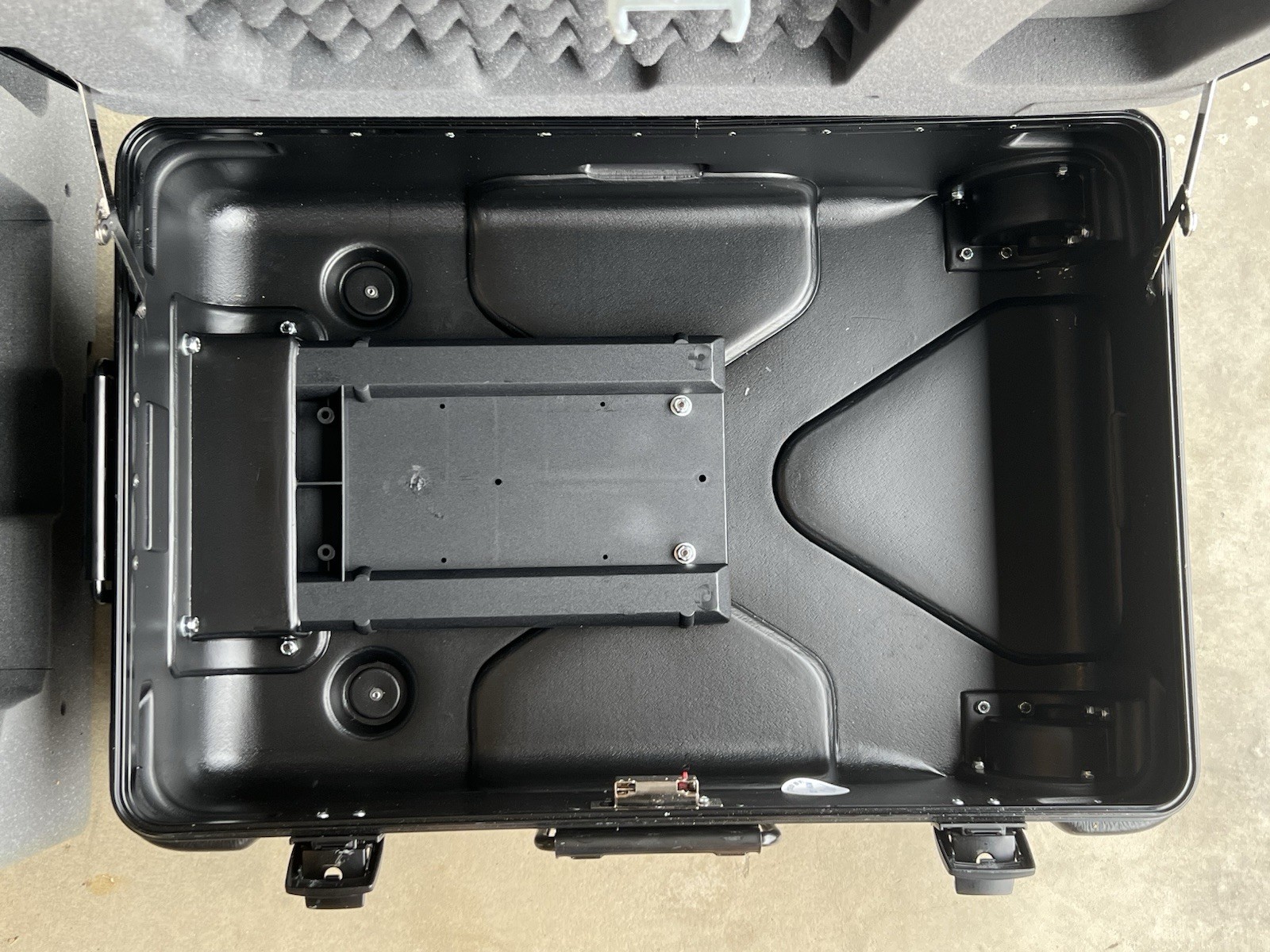 19" Black Hard-shell Plastic Wheeled Rolling Combination Music Suitcase Case Box