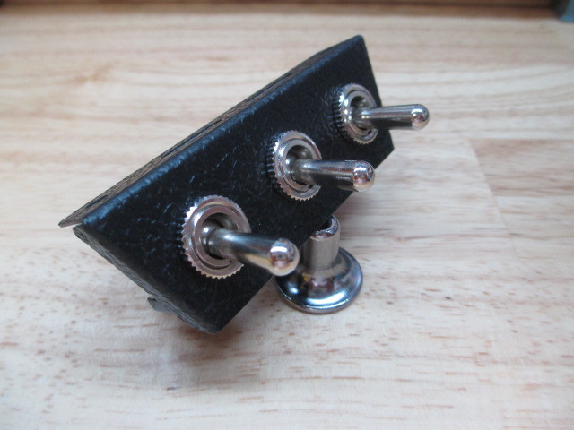 RAT ROD TOGGLE SWITCH SET UP VINTAGE OLD DASH INSTRUMENT CLUSTER PANEL SCTA 25A