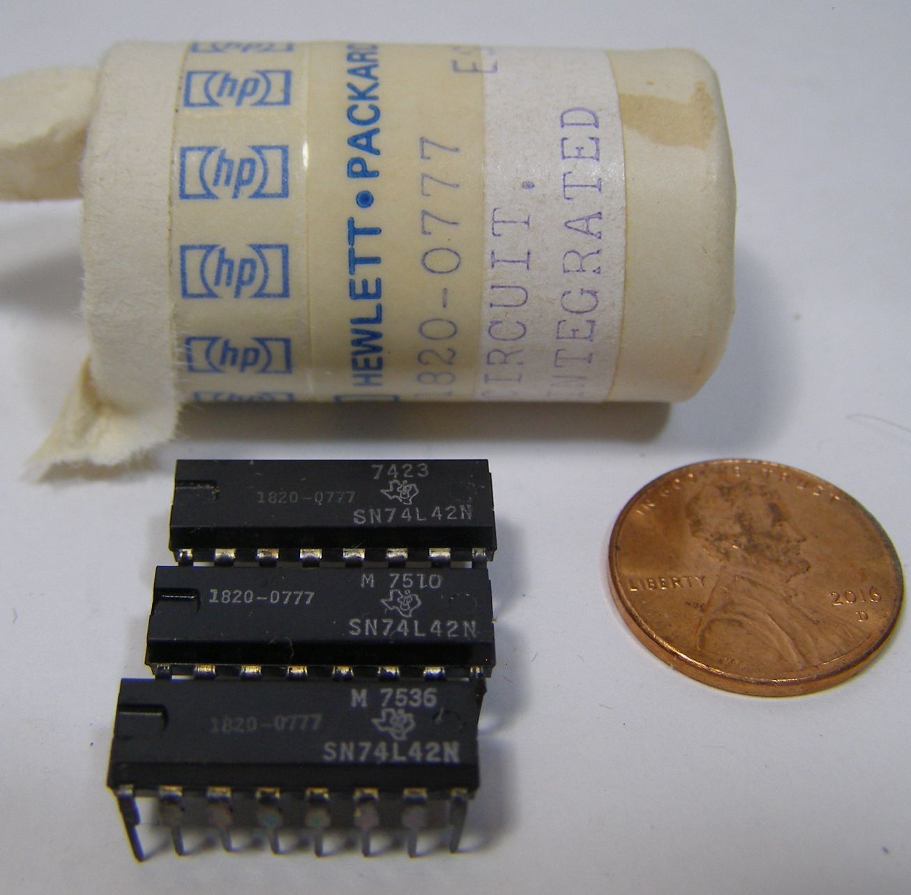 HP INTEGRATED CIRCUIT 1820-0777 3 COUNT