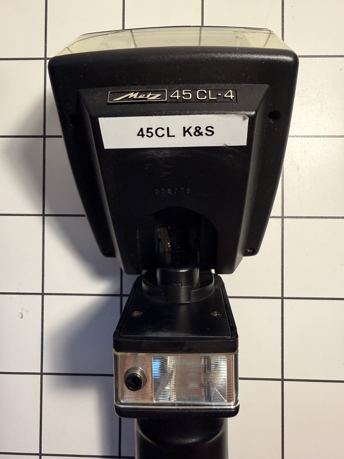 Metz Mecablitz 45 CL-4 digital camera flash with AA battery pack - UNTESTED