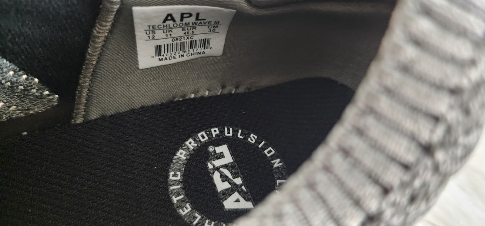 APL TechLoom Wave Sneaker Men 10.5 11 11.5 12 Running Shoe Gray Cream Black Navy