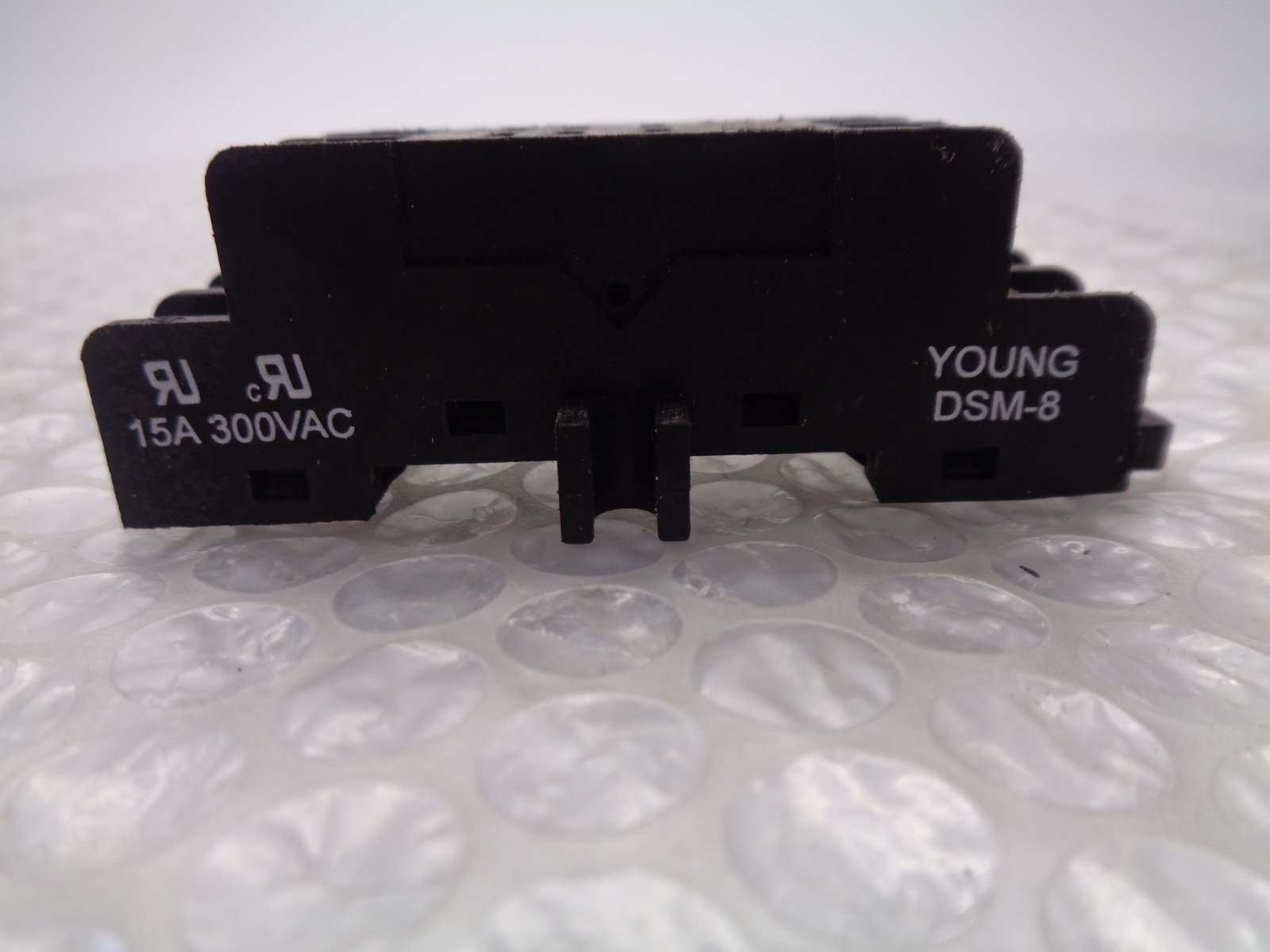 YOUNG DSM-8 BASE 3 NSNP