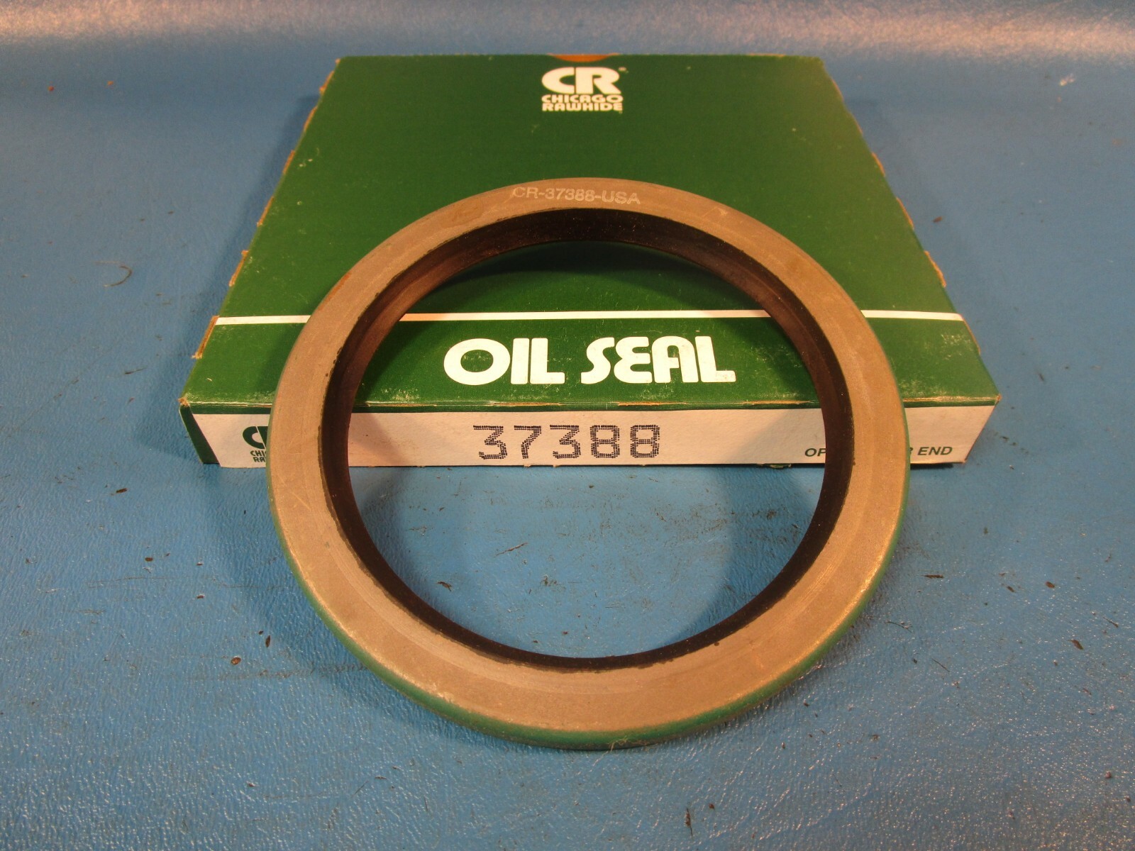 CR 37388, Radial Shaft Seal; Oil Seal Single Lip w/One Spring, USA (SKF)