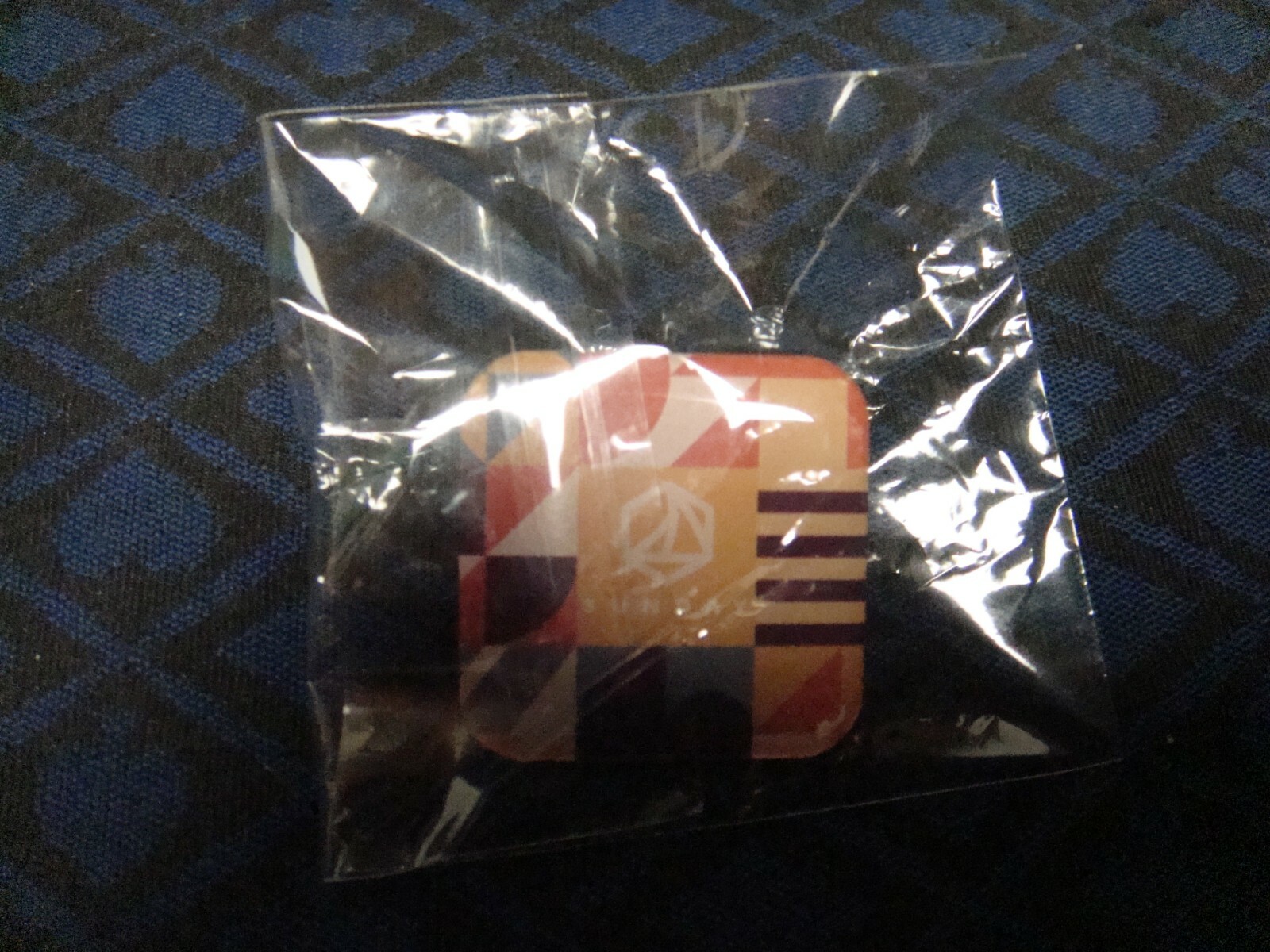 SUNDAY EXTRACTS PIN