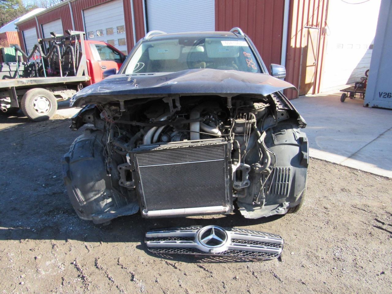 GLS63 2018 Glove Box 1100639