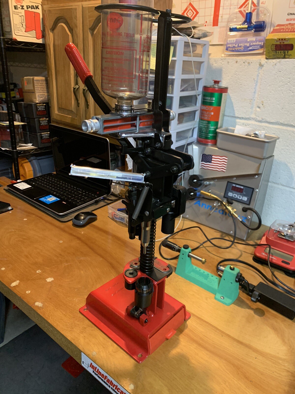 MEC SM82 Size Master 3d printed magnetic primer tray High capacity Red Reloading