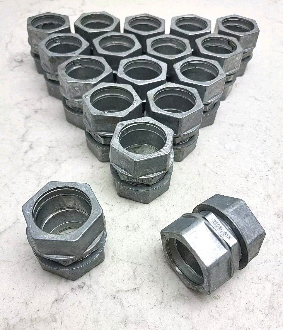 17 Pack Regal Fittings 613 1" Emt Compression Type Concrete Tight Coupling New