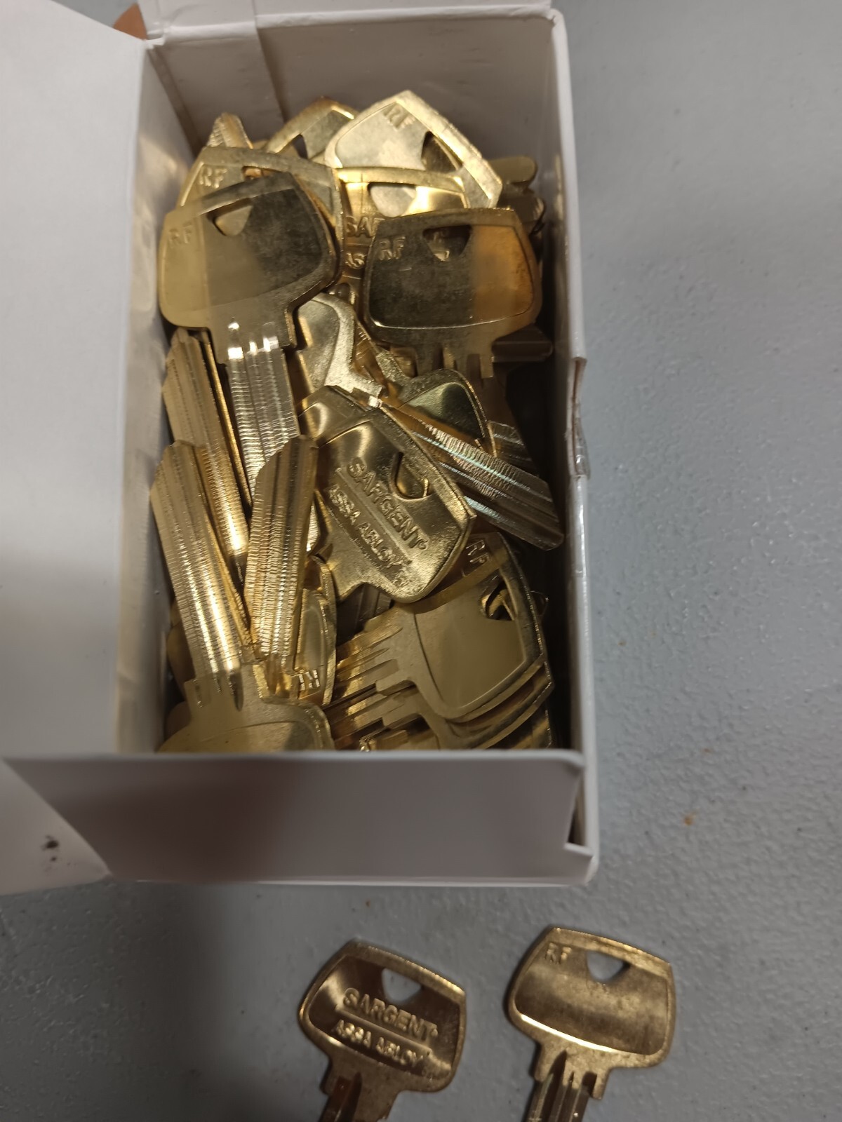 Sargent RF 6pin blanks 50 box