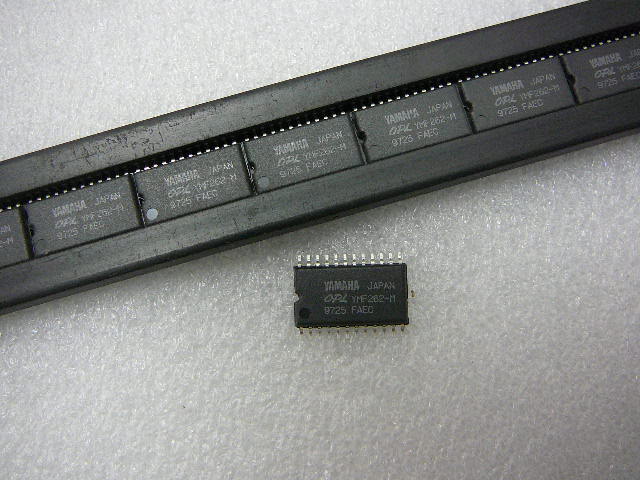 YAMAHA YMF262-M SOUND GENERATOR CIRCUIT Tone Music Synthesizer IC 24 Pin SOP