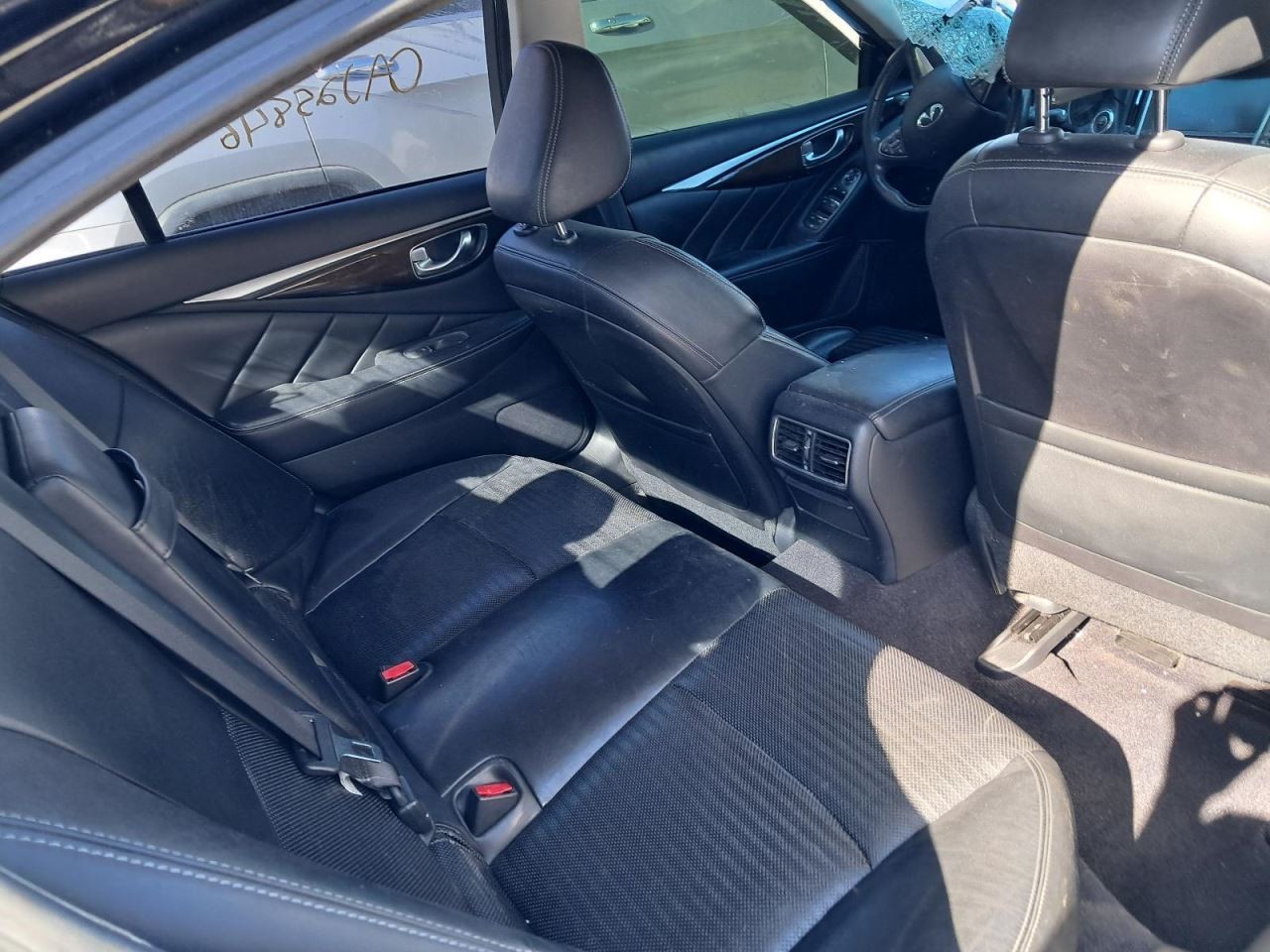 Q50 2016 Glove Box 4841830