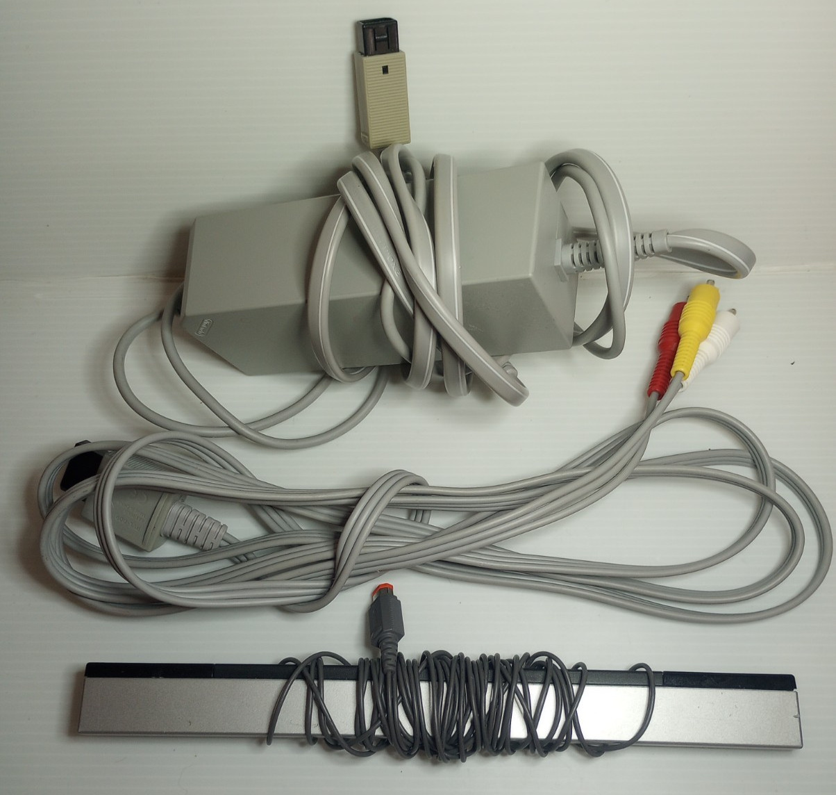 Nintendo Wii Power Cord Supply | AV Cable | Sensor Bar Bundle