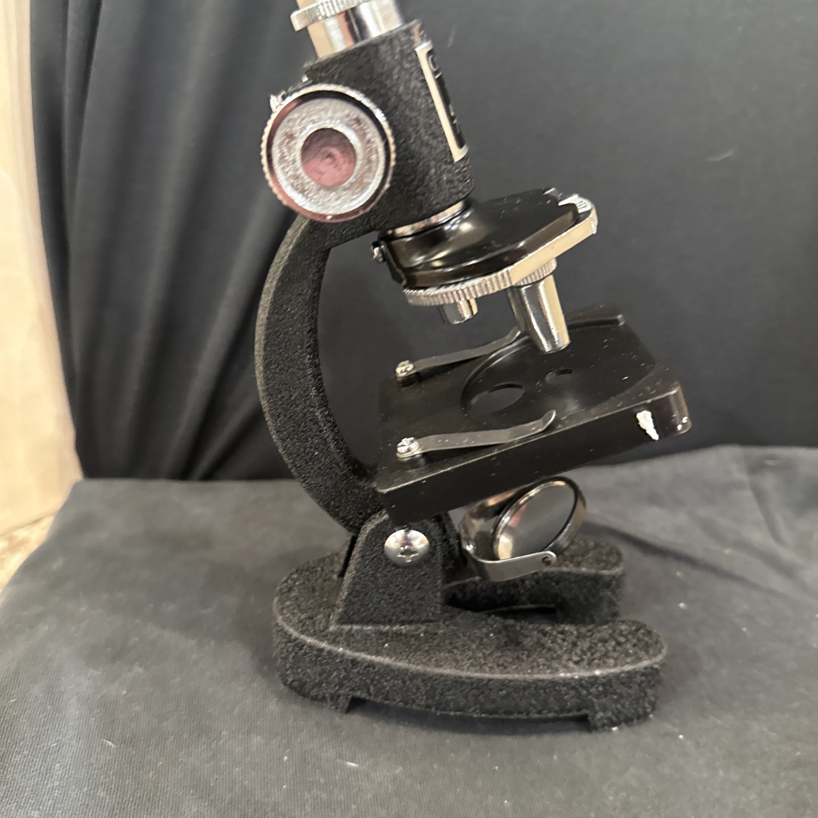 Vintage 1976 Opticraft 3 Turret Microscope And Laboratory Set