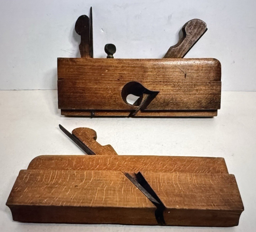 Vintage Lot of 2 DR Barton Wood Plane