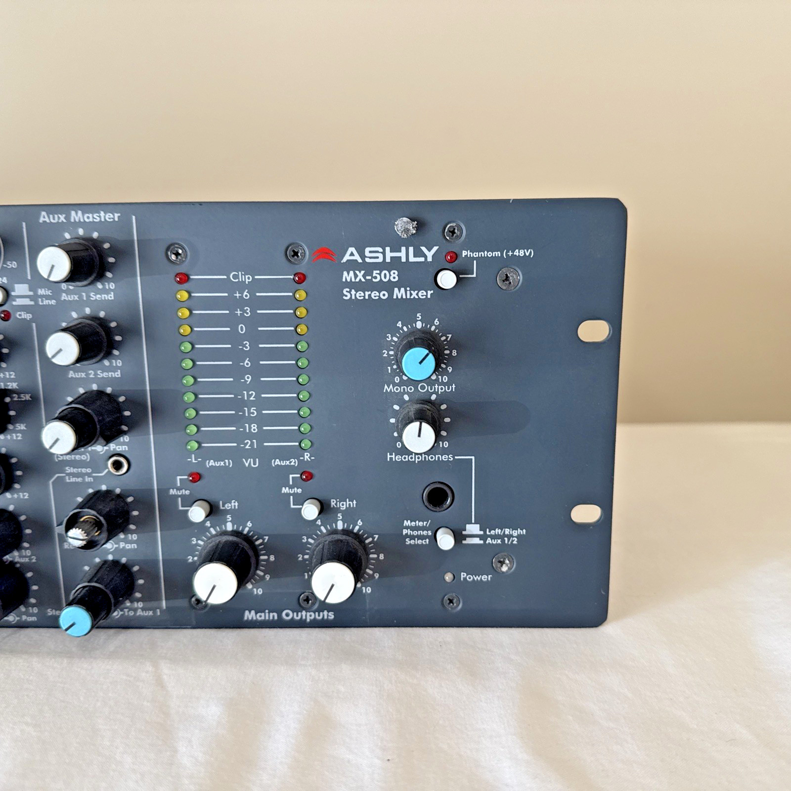 Ashly MX508 8-channel Rackmount Mixer: READ DESCRIPTION!! Needs repair