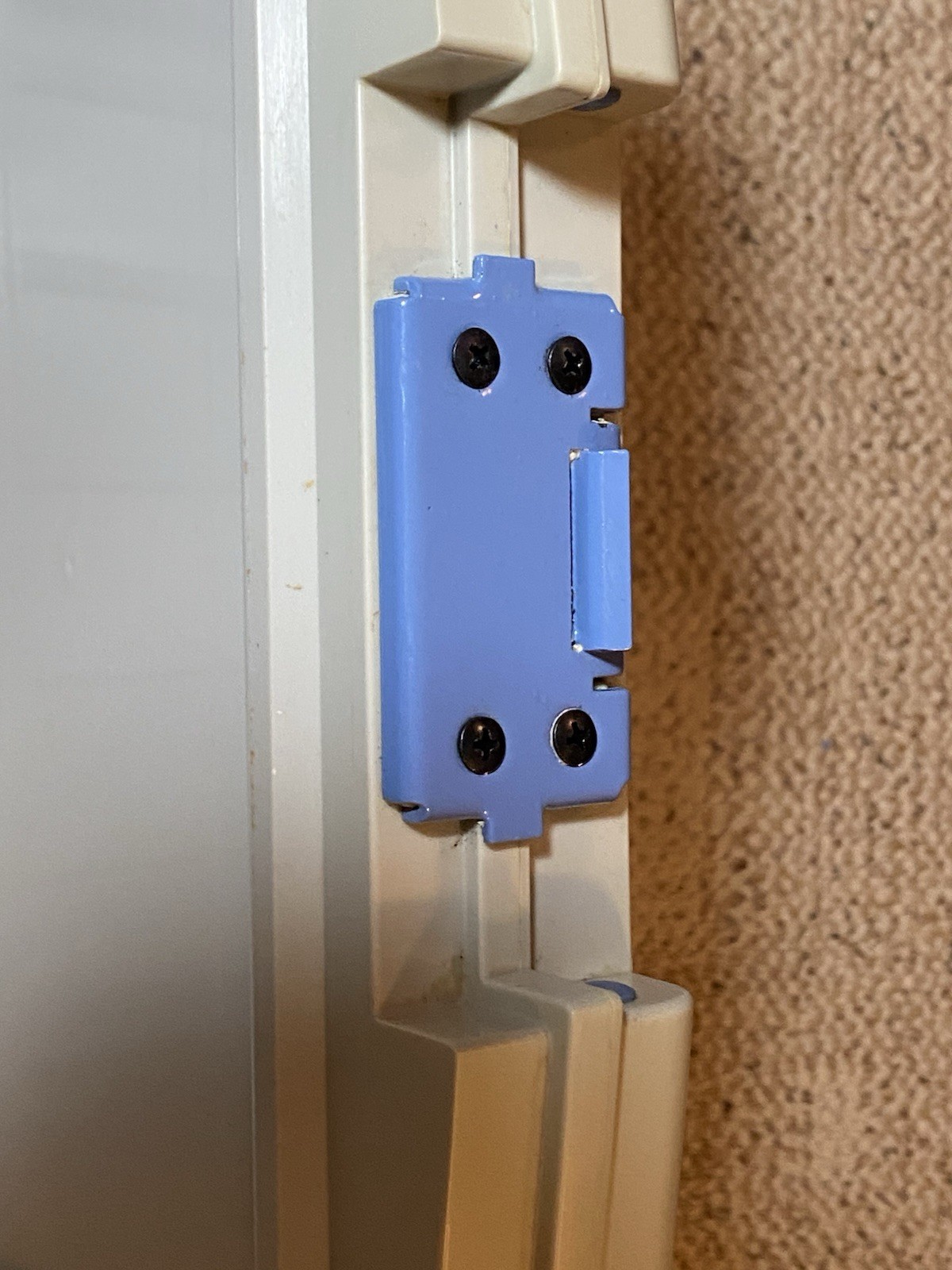 Brinks Home Security Fire, Water, Safe, Lock Box