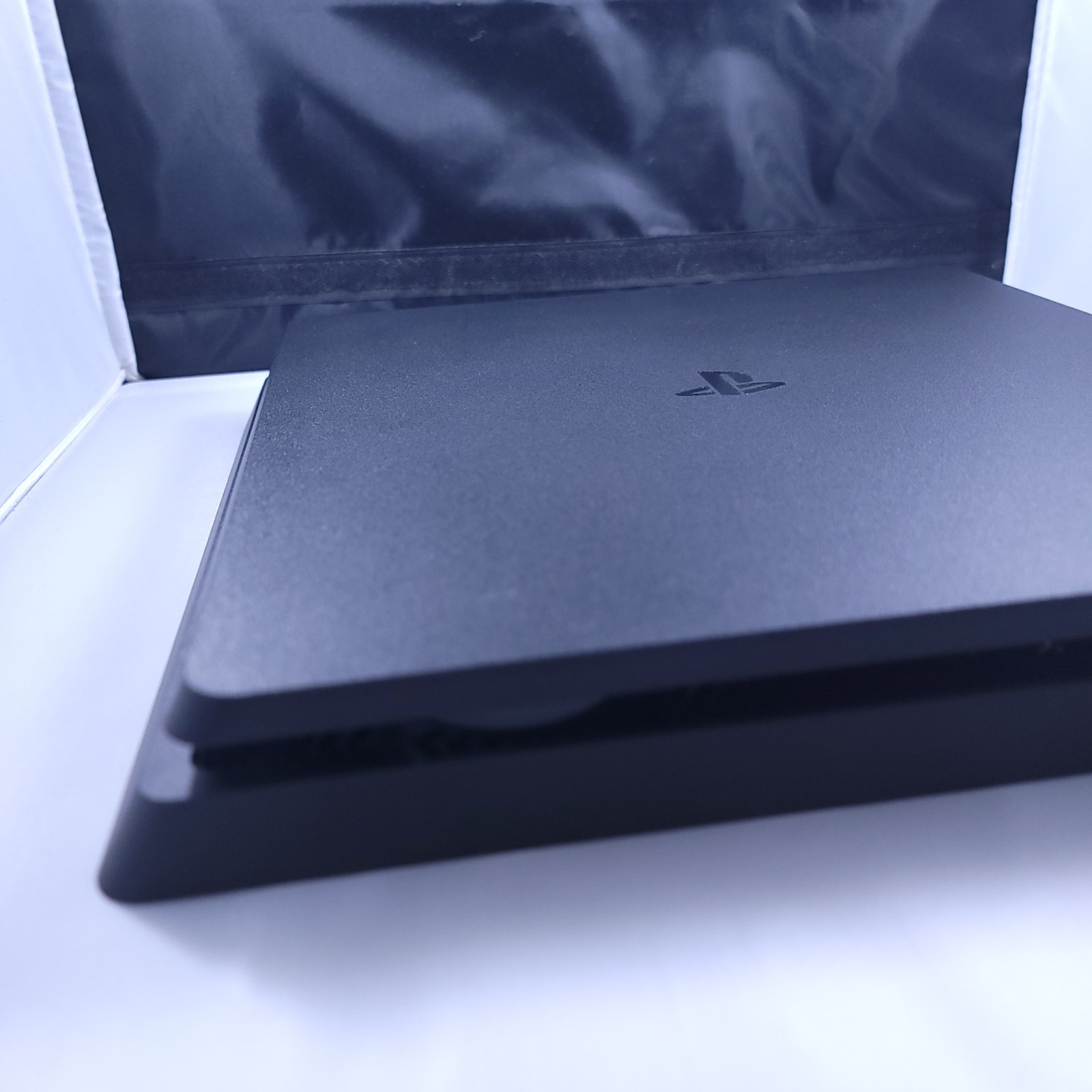 Playstation 4 Slim 1TB Console with box & controller - pre-owned