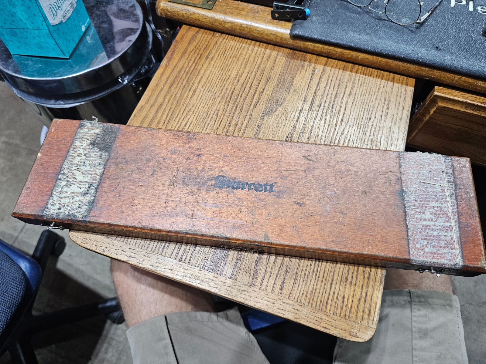 Starrett Inside Micrometer Model 823E Range 4-40" Machinist Tools w. Case