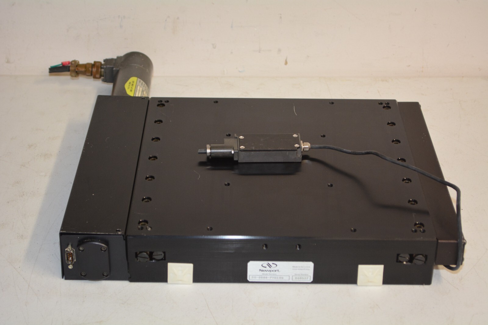 ^ Newport Linear Motor Stage SQ-0808-PMD100 14x14 #W5270