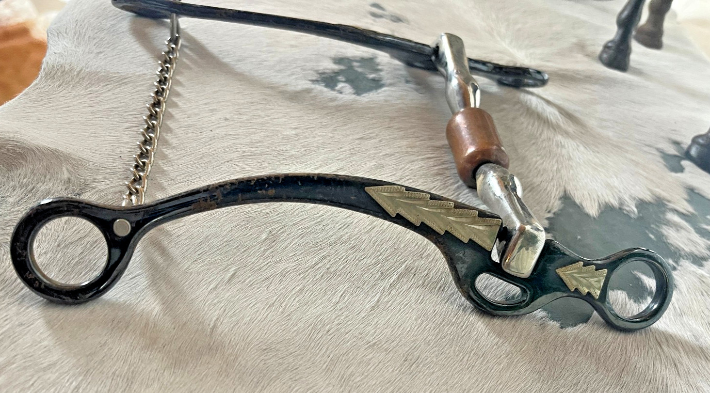 Long Shank Snaffle Bit Five and a half in Mouth Copper Roller chain Black Silver