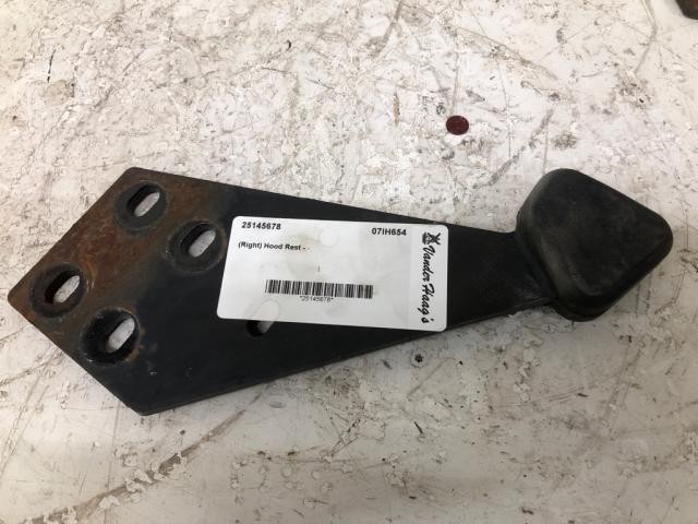 International 4300 Right/Passenger Hood Rest - Used