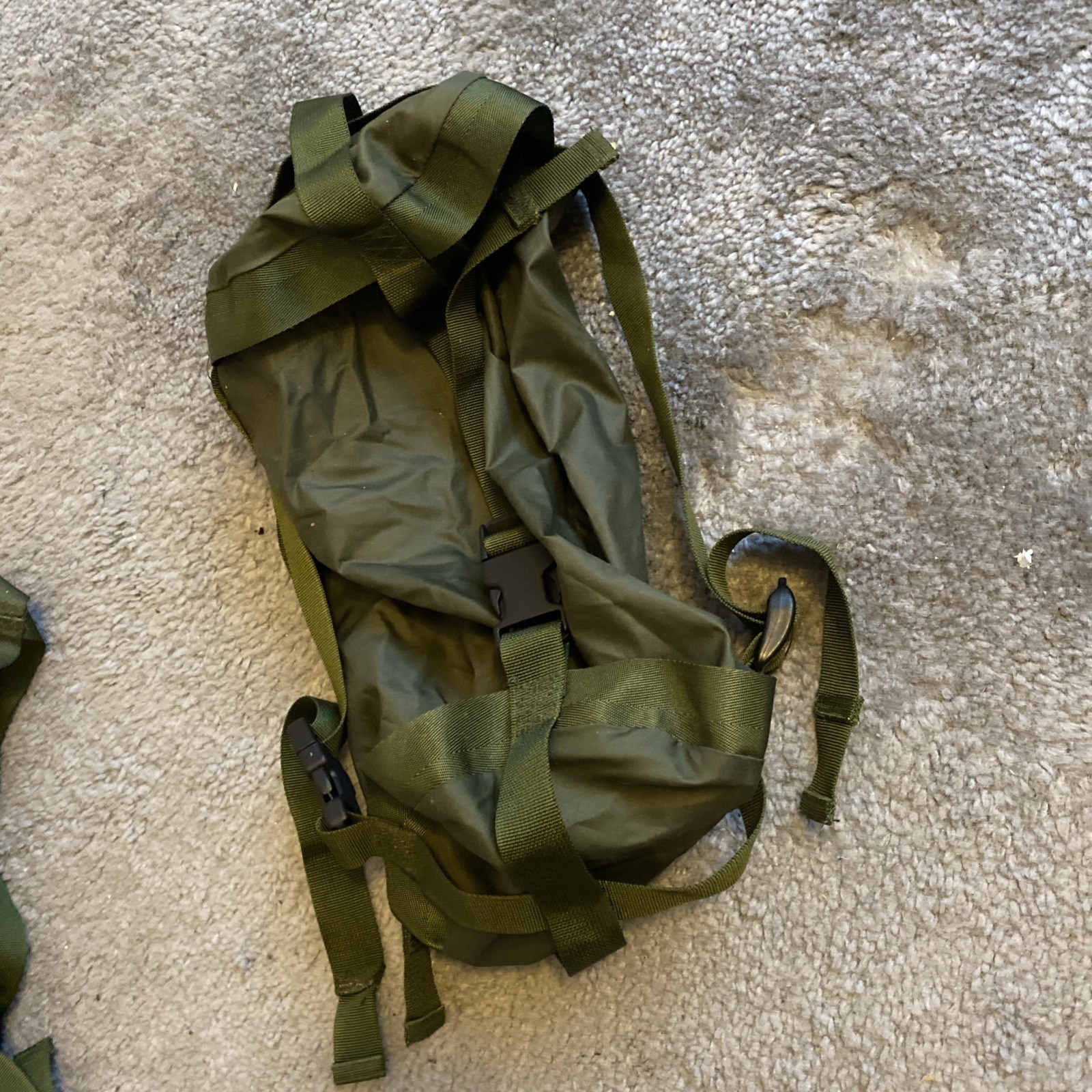 EX MOD Surplus Warm Weather Sleeping Bag Compression Sack 8465-99-869-5311