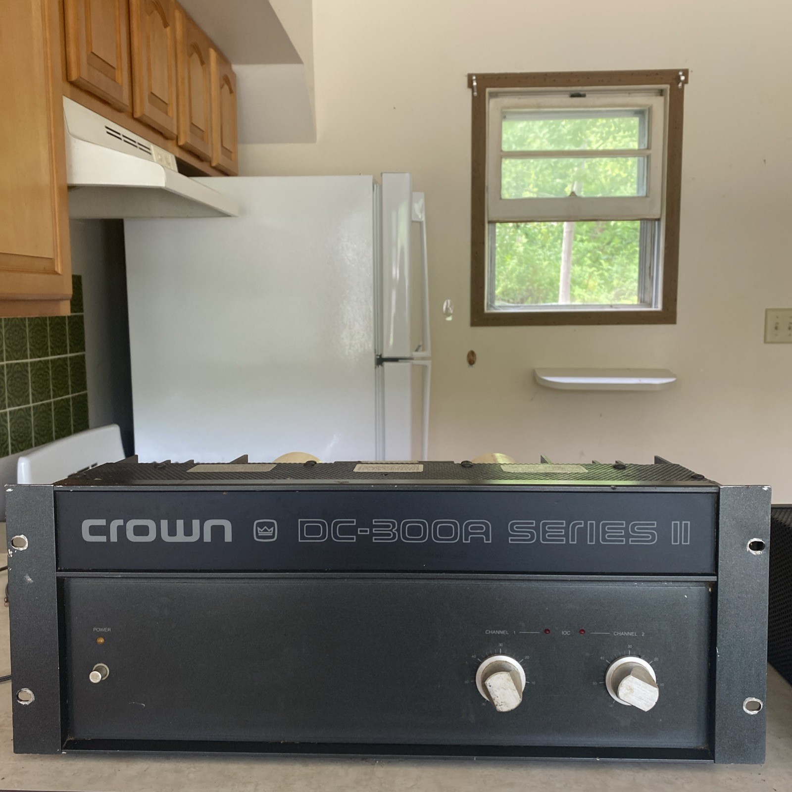 Crown 150A Series II Amp Power Amplifier Vintage Rare