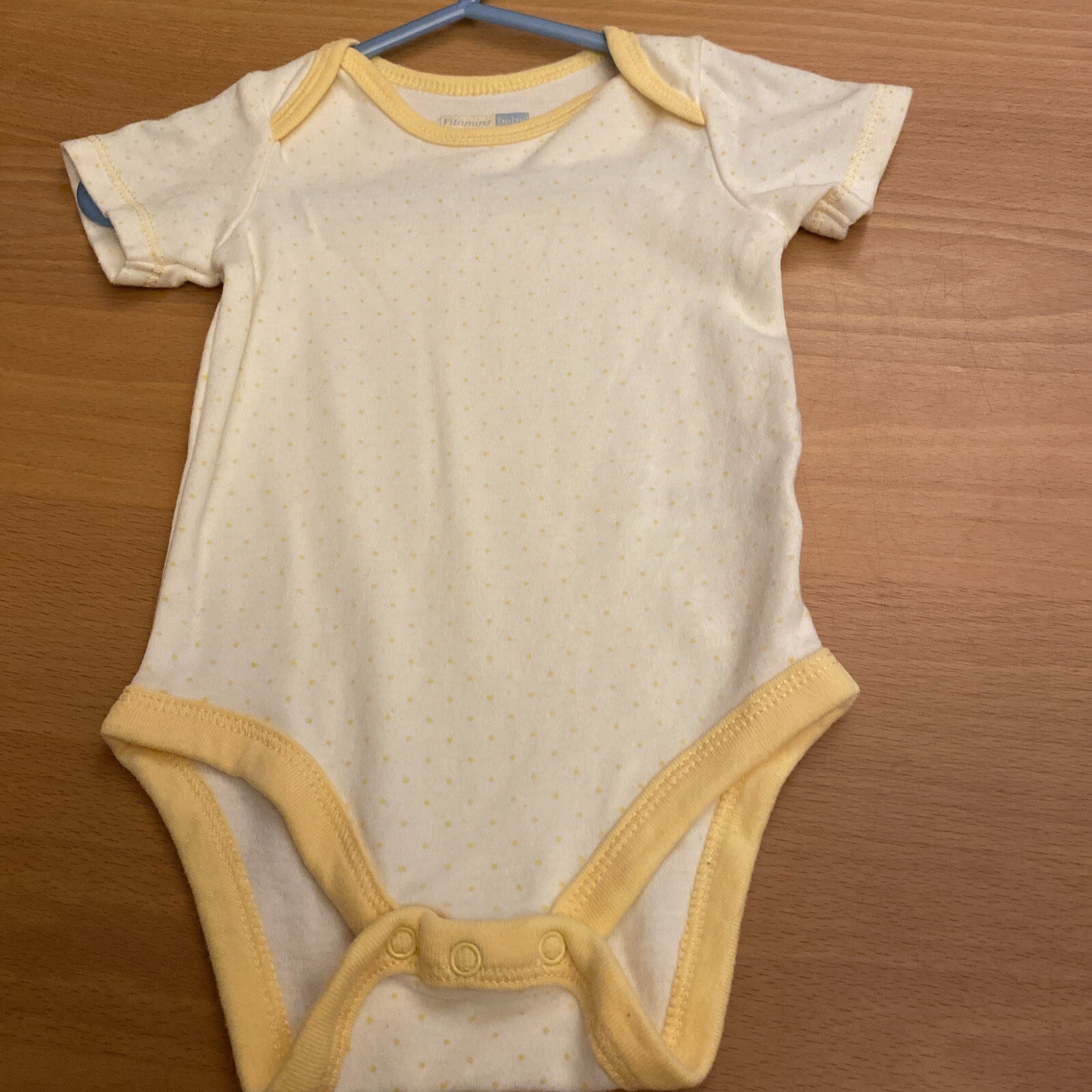 baby boys clothes 3-6 months White Cotton Yellow Trim Spotted Short Sleeve Vest