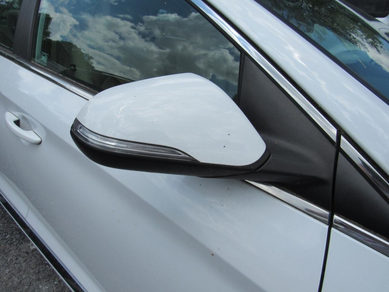 SONATA 2015 Glove Box 1047196