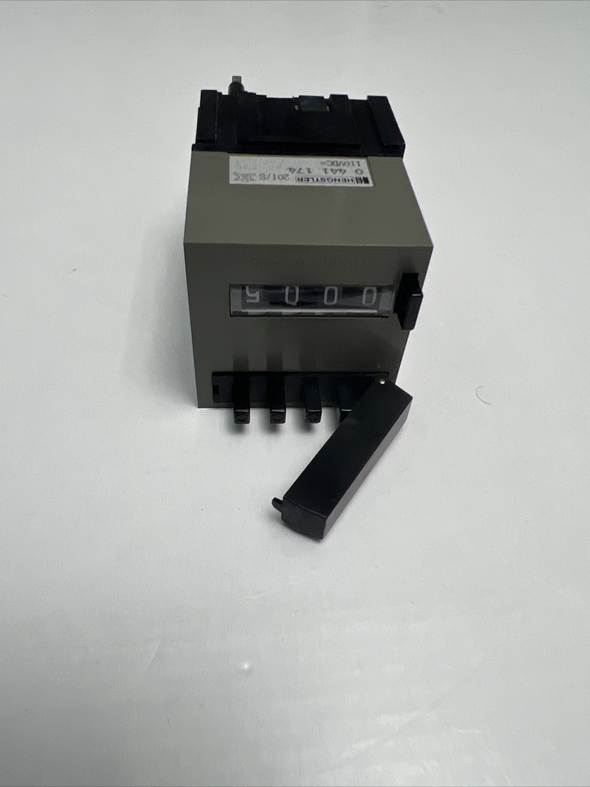 Hengstler 400 Counter 0 441 174 , 110VDC