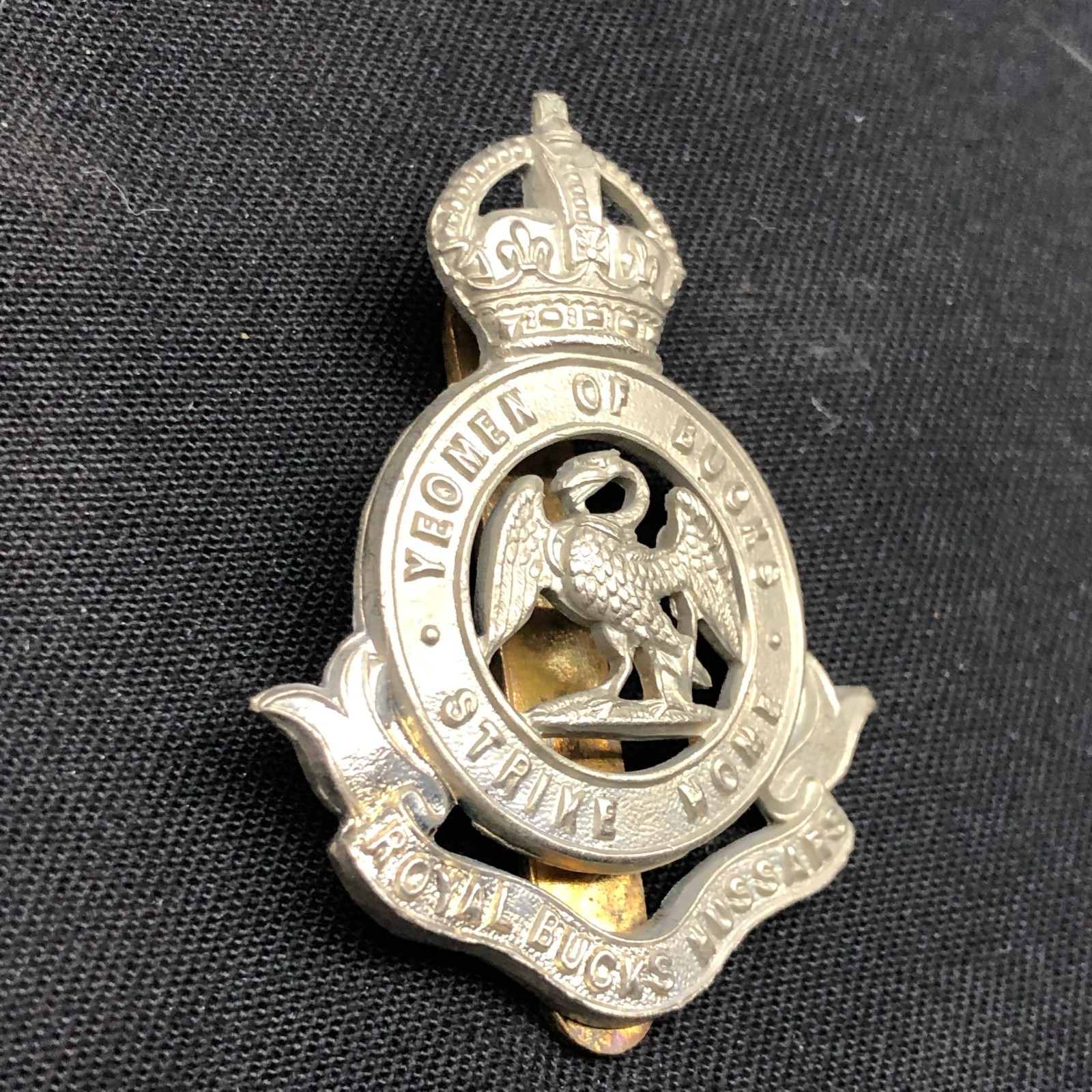 British Army Military Cap Badge - Royal Bucks Hussars