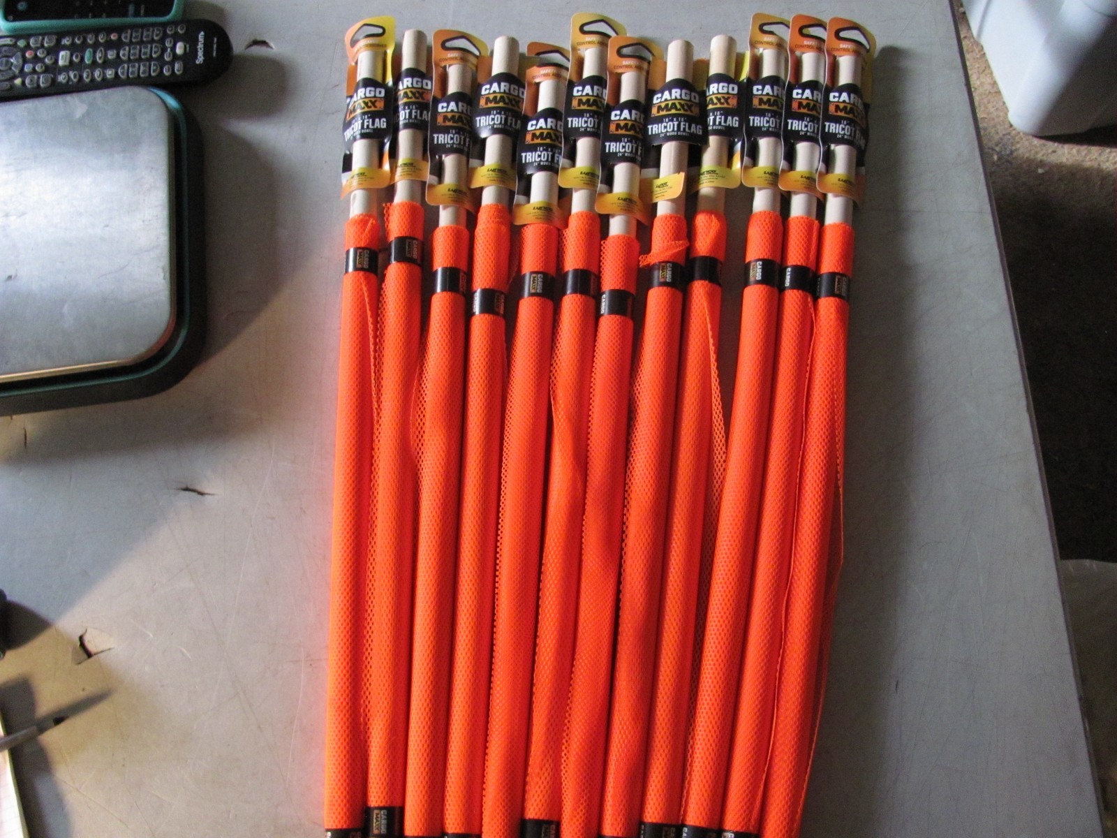 12- Safety Cargo Flags 18"x18"mesh. 24" dowel. 122-10005. Orange